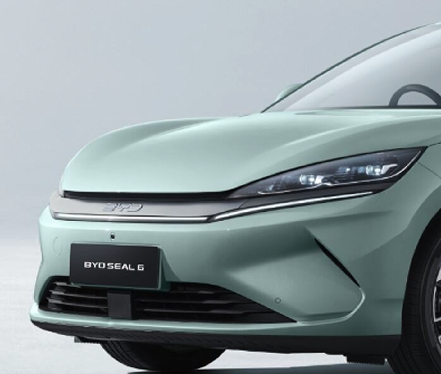 Full-Width LED Headlight